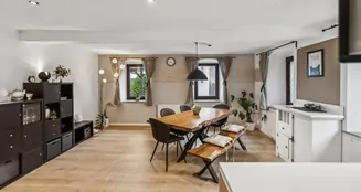 von_poll_real_estate_property_25093069_image_1