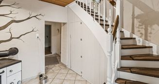 von_poll_real_estate_property_25093069_image_7