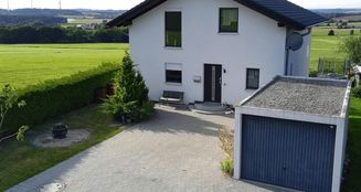 von_poll_real_estate_property_25093052_image_0