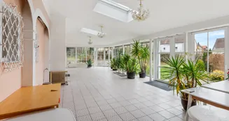 von_poll_real_estate_property_25093059_image_8