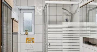 von_poll_real_estate_property_25093072_image_5