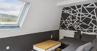 von_poll_real_estate_property_25093072_image_14