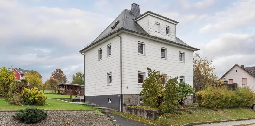 von Poll Immobilien GmbH