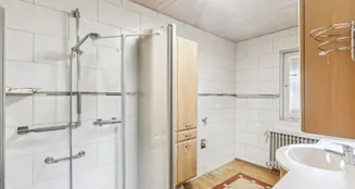 von_poll_real_estate_property_25093067_image_14