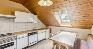 von_poll_real_estate_property_25093067_image_19