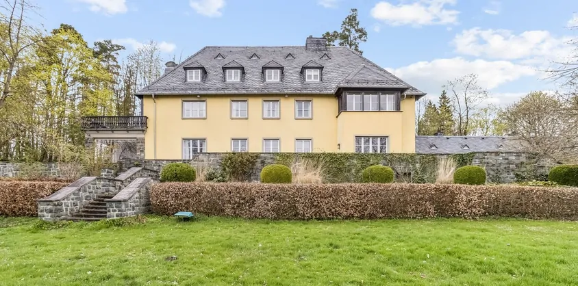 von Poll Immobilien GmbH