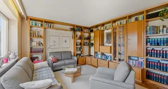 von_poll_real_estate_property_25093075_image_1