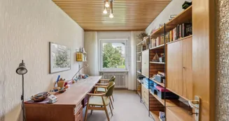 von_poll_real_estate_property_25093075_image_8