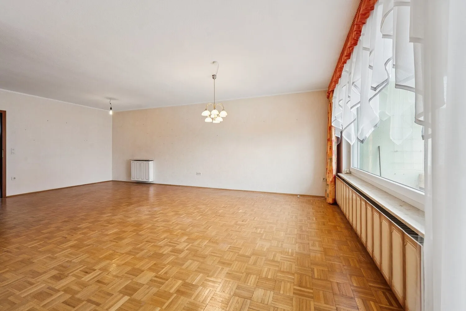 Wohnzimmer- EG