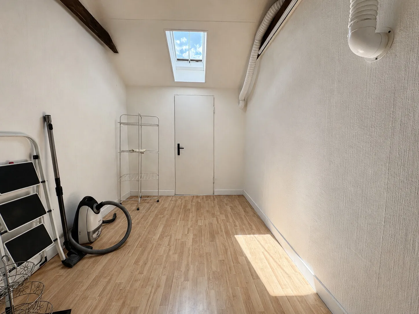 Obergeschoss: Ankleide / Abstellzimmer
