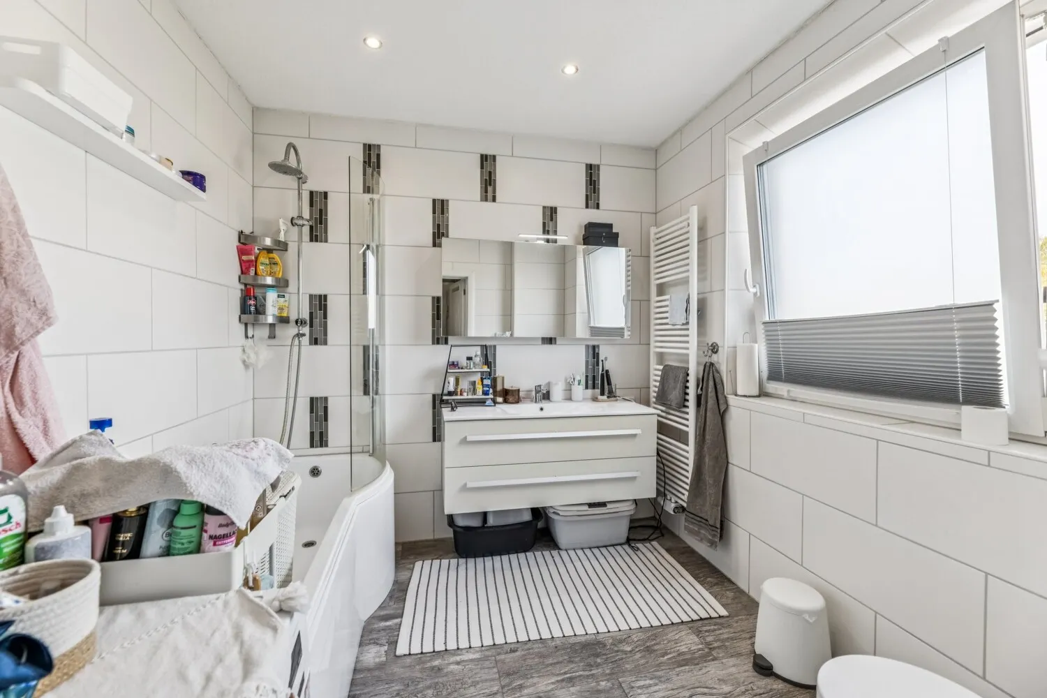 Badezimmer 1. OG