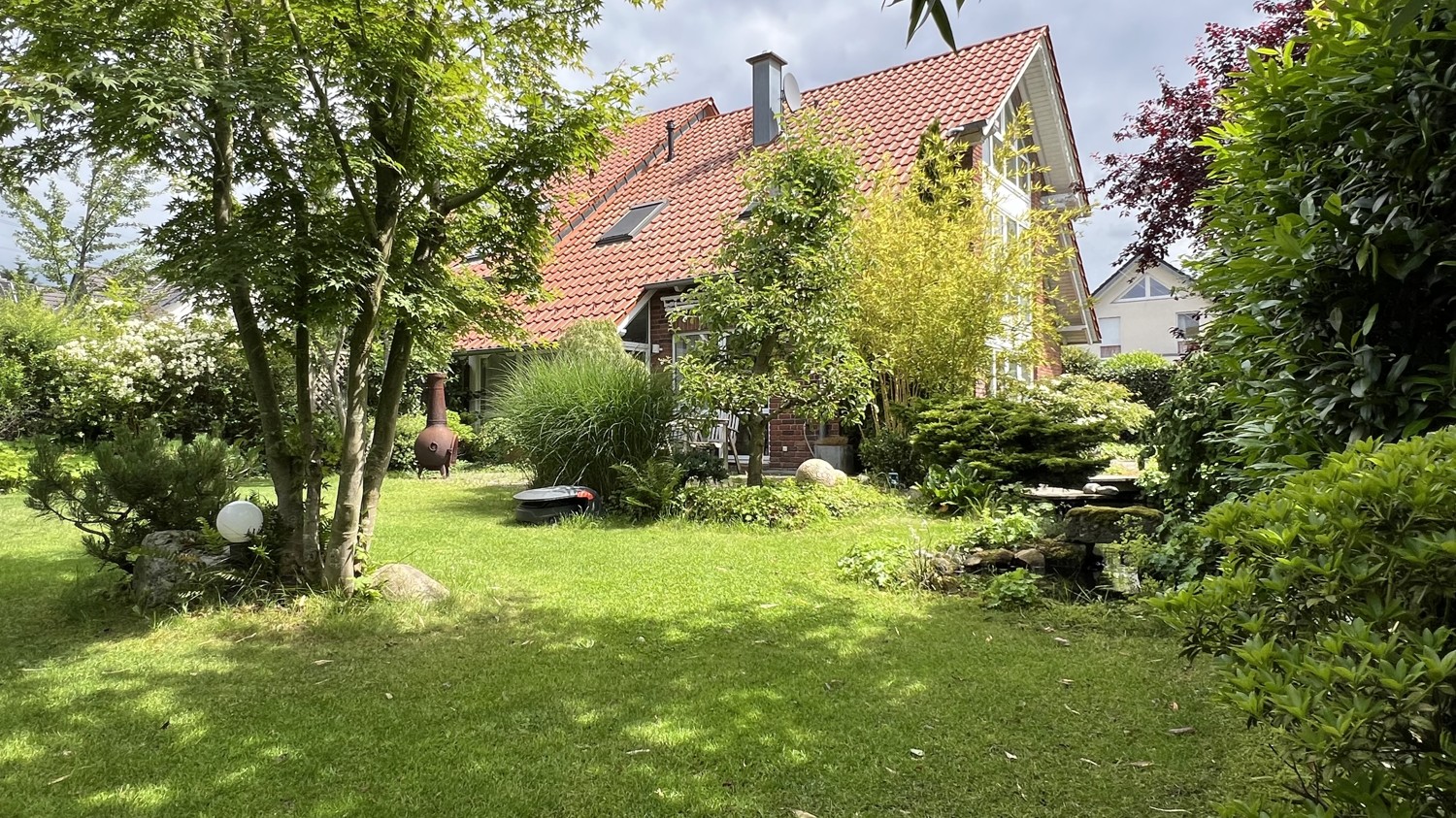 Garten mit Haus