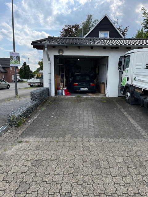 Garage/ Stellplatz