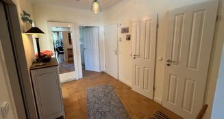 von_poll_real_estate_property_25134022_image_2