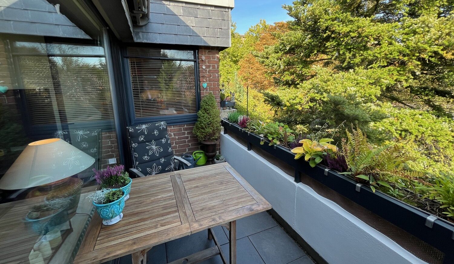 Wellness-Genuss und Sonnenmomente: Großzügiges Zuhause mit Stil