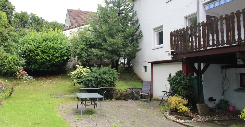 Garten mit Terrasse