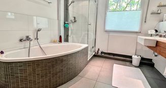 von_poll_real_estate_property_25134009_image_12