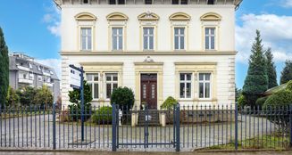 von_poll_real_estate_property_25218007_image_1