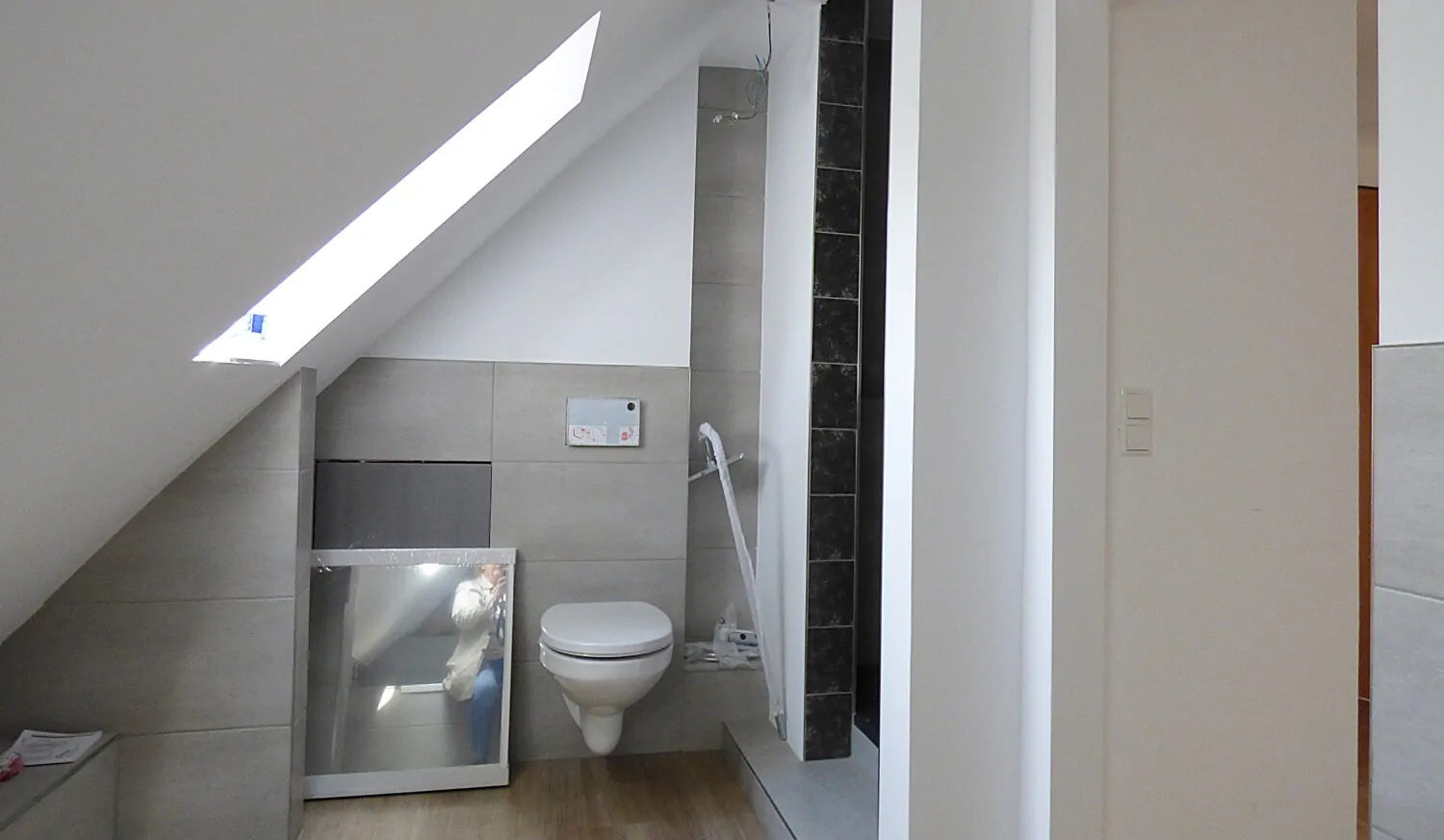 Wannen-Duschbad Dachgeschoss