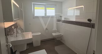 von_poll_real_estate_property_25134021_image_10