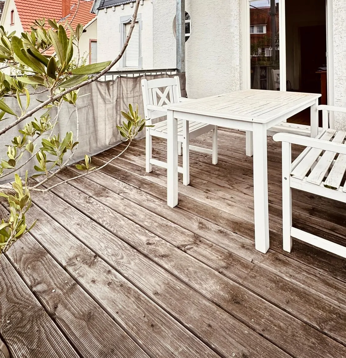 Überdachte Terrasse im  OG