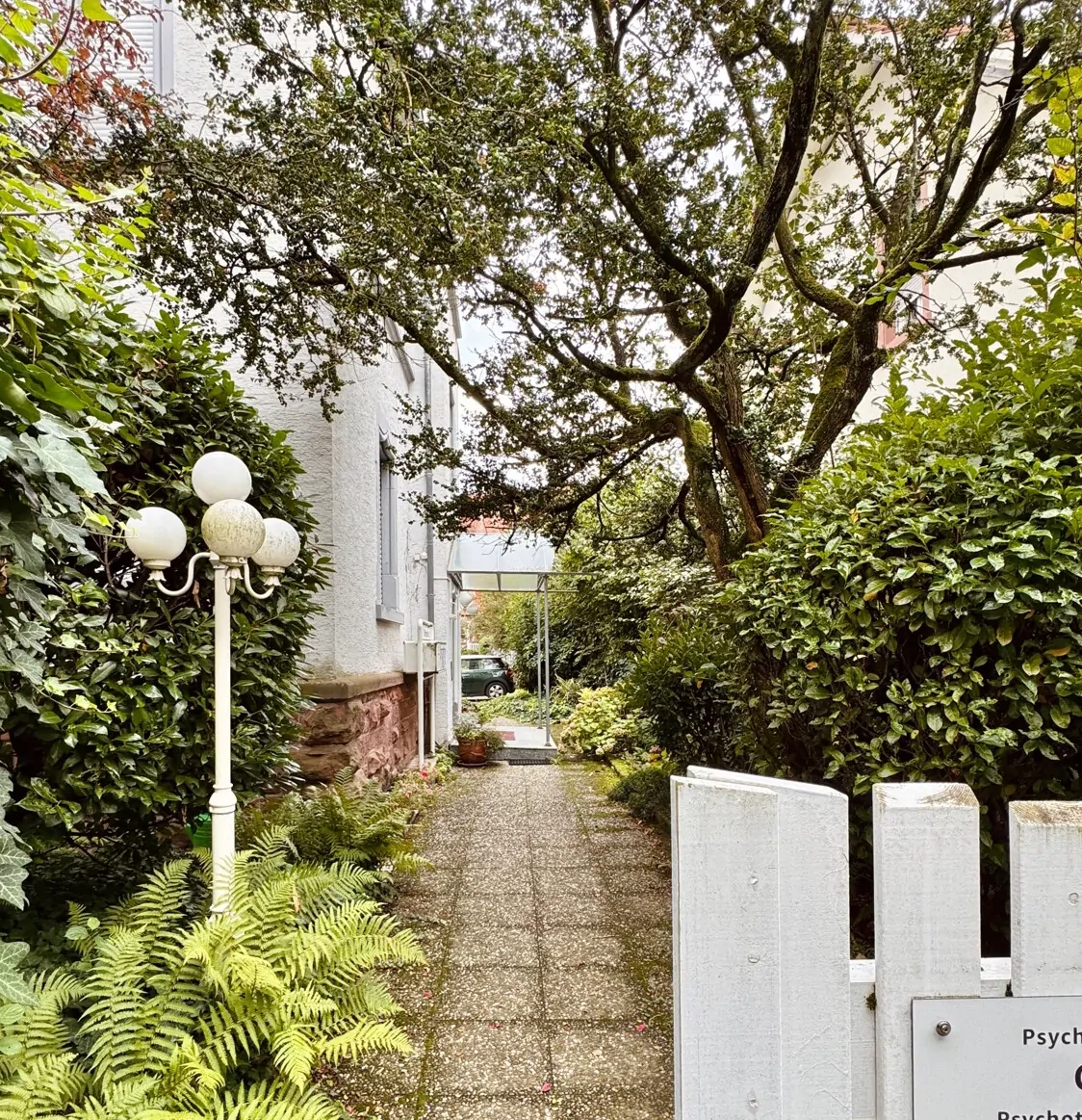 Zugang zum Eingangsbereich