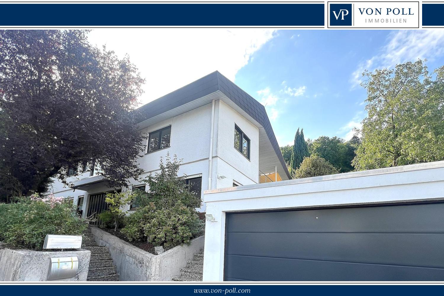 Exklusive Familienoase mit Weitblick! Haus mit Garten und separater Einliegerwohnung!