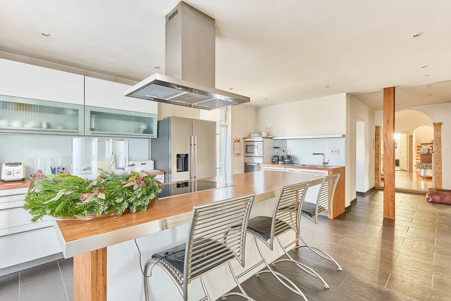 ....Küchenbereich mit Zugang zur....