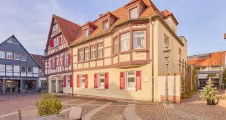 von_poll_real_estate_property_24133752_image_0