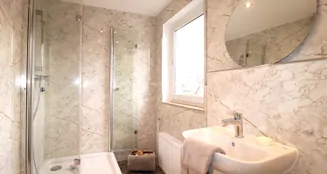 von_poll_real_estate_property_24133735_image_3