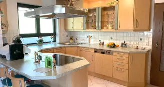 von_poll_real_estate_property_24133782_image_2