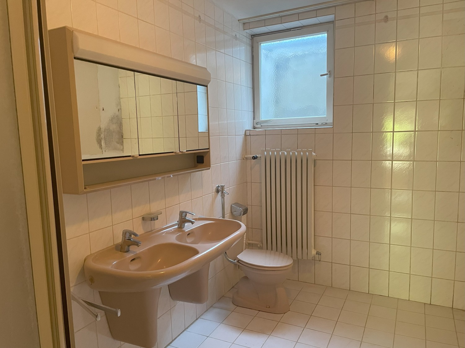 Badezimmer im UG