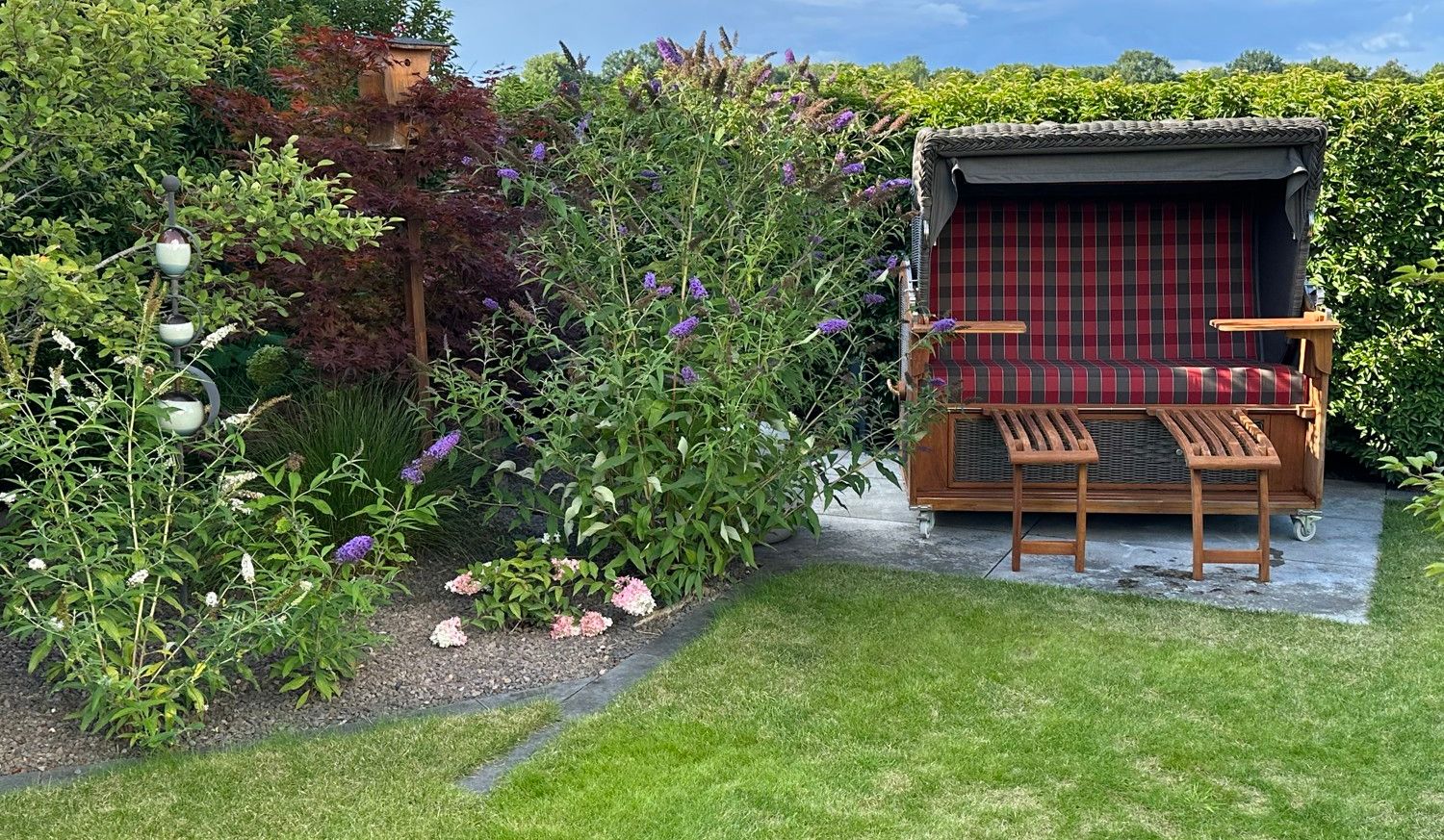 Gemütlicher Sitzplatz im Garten