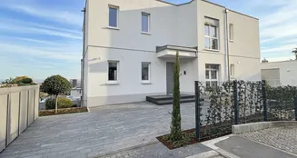 von_poll_real_estate_property_25133816_image_11