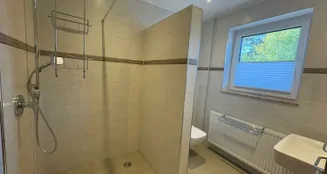 von_poll_real_estate_property_25133806_image_7