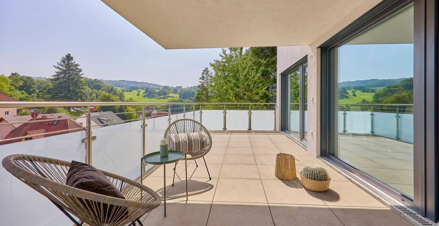 Traumhafte Terrasse mit Weitsicht