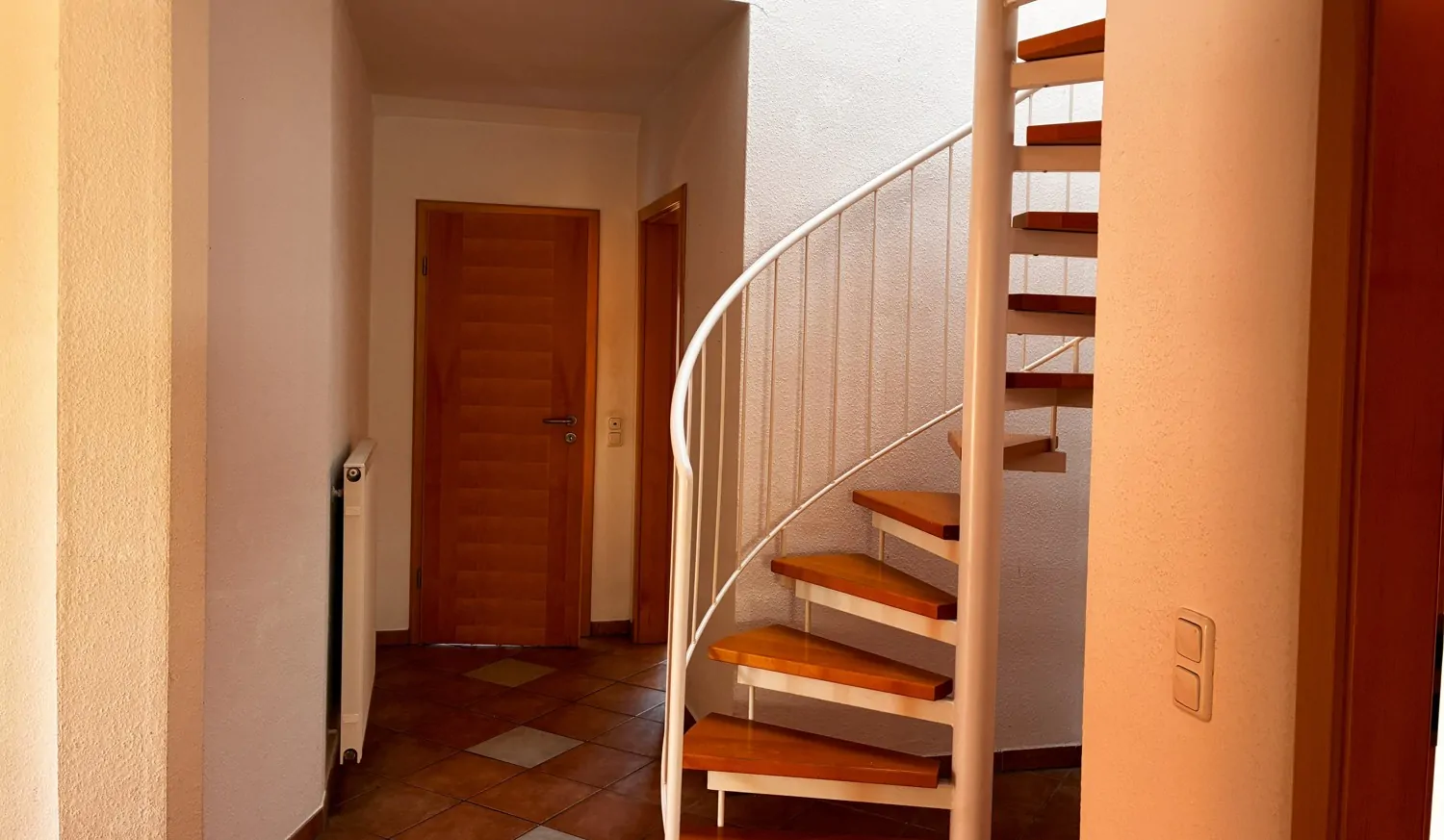 Wendeltreppe zum Spitzboden