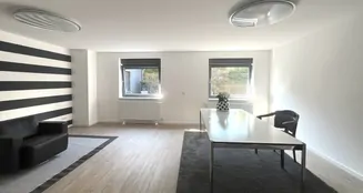 von_poll_real_estate_property_25133843_image_12