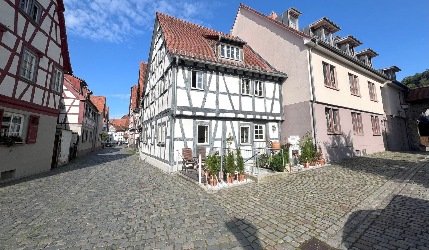 Historisches Schmuckstück in Heppenheim – Fachwerkhaus mit 3 Wohneinheiten!