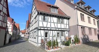von_poll_real_estate_property_25133840_image_0