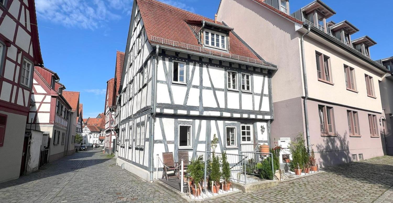 Historisches Schmuckstück in Heppenheim – Fachwerkhaus mit 3 Wohneinheiten!