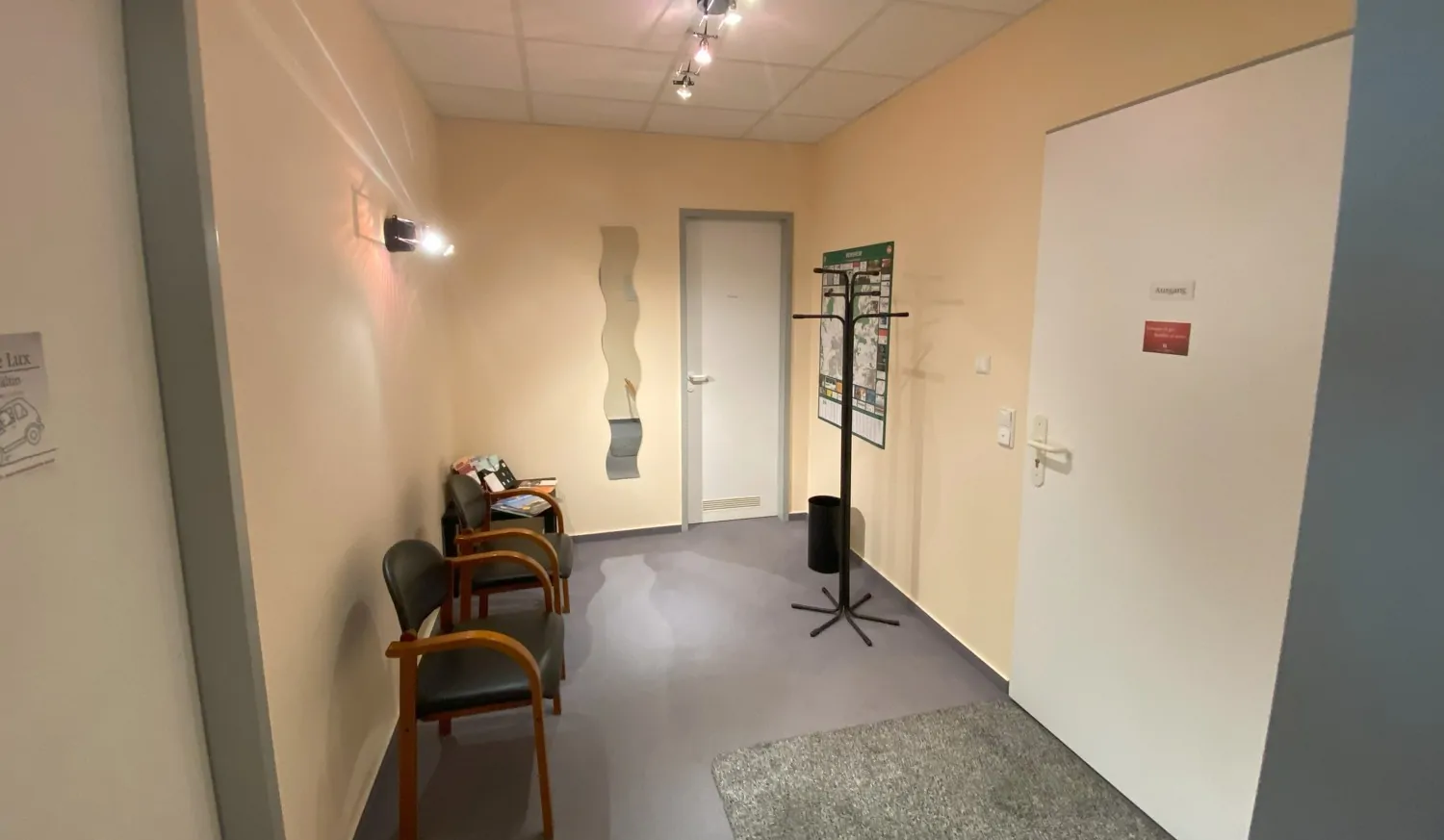 Schönes Büro mit Besprechungsraum zentral in Bensheim!