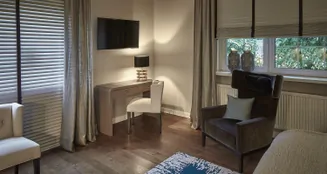 von_poll_real_estate_property_25133844_image_5