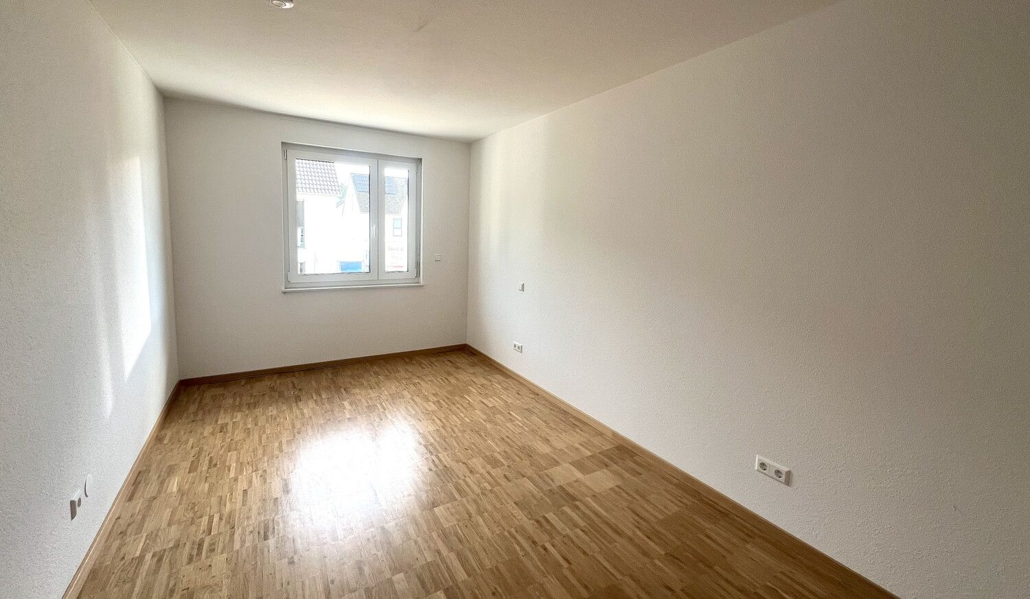 Helles Kinderzimmer