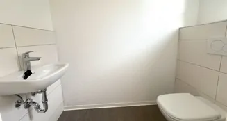 von_poll_real_estate_property_25133842_image_8