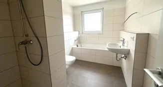 von_poll_real_estate_property_25133842_image_7