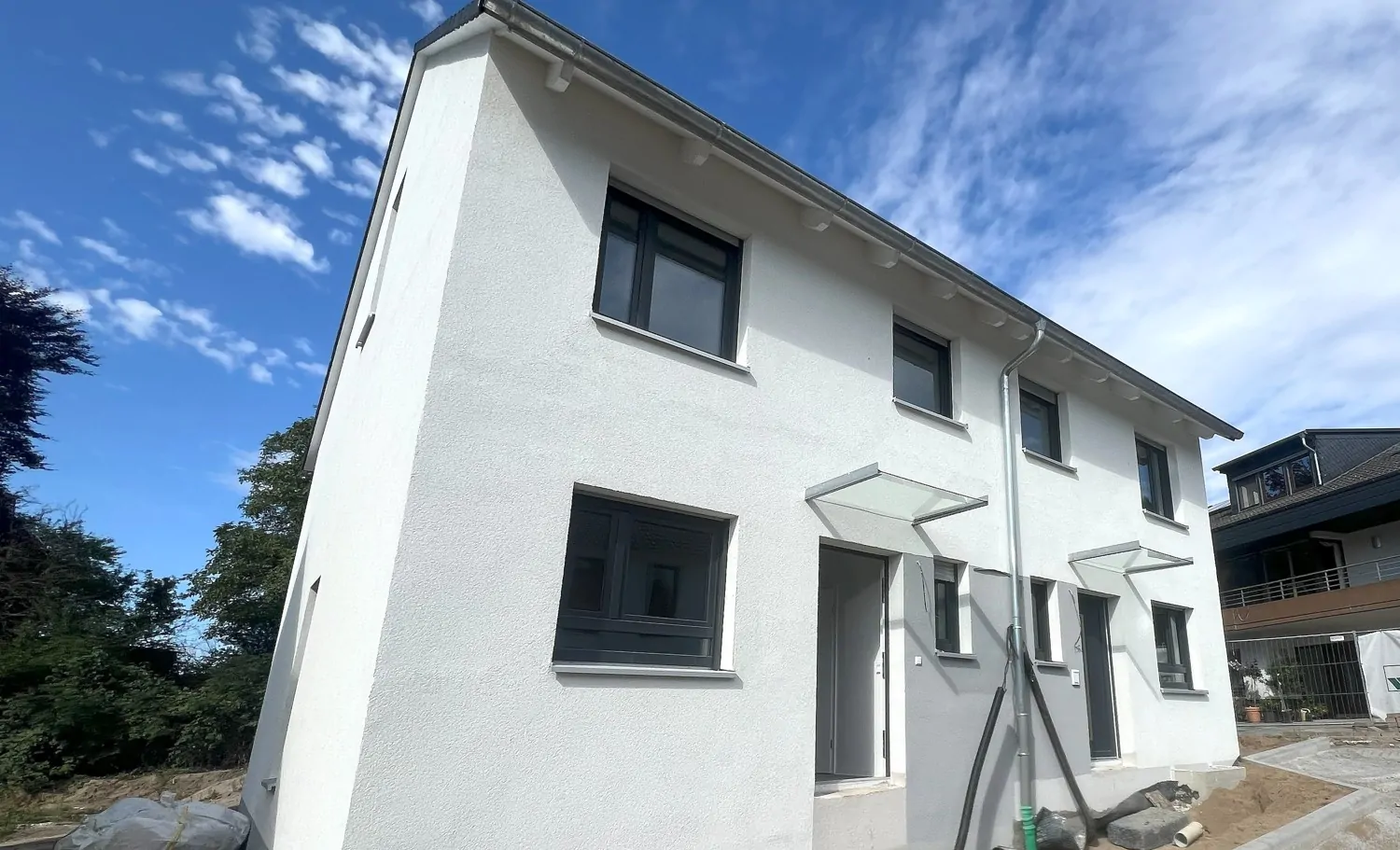 Blick zum Haupteingang