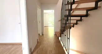 von_poll_real_estate_property_25133842_image_2