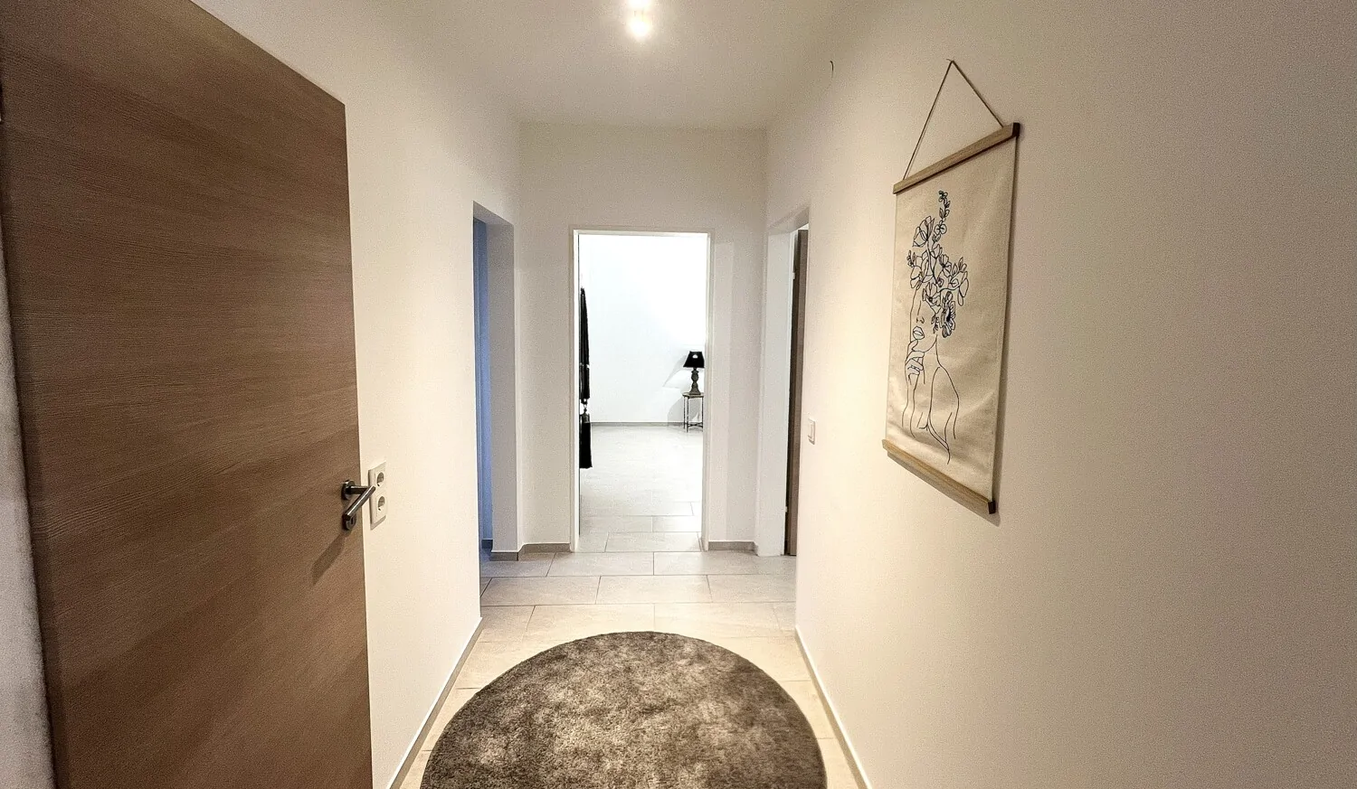 Heller Flur im Obergeschoss