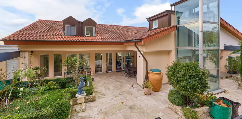 von Poll Immobilien GmbH